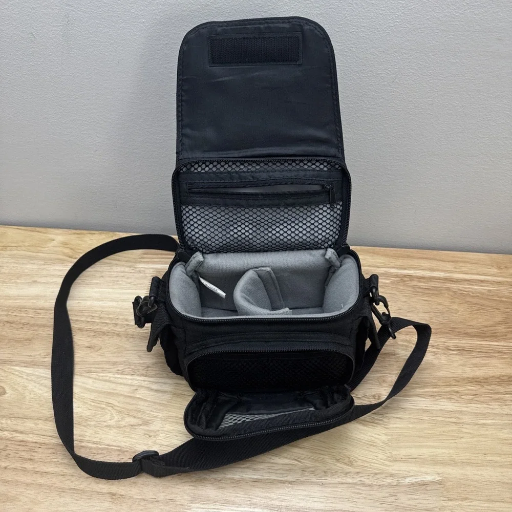 Lowepro Edit 110 Camera Bag